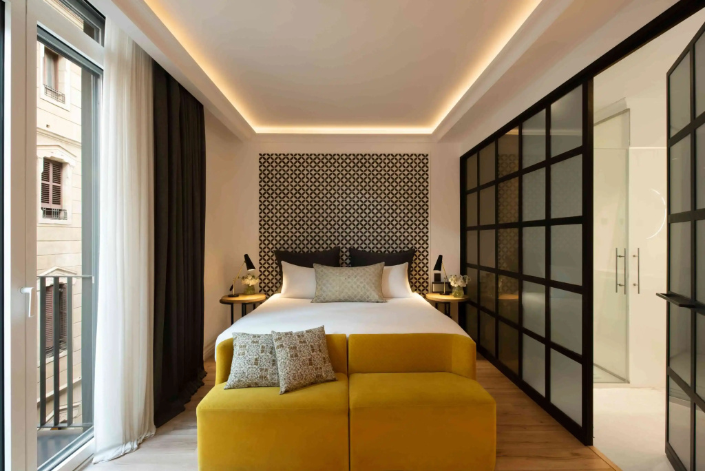Superior room