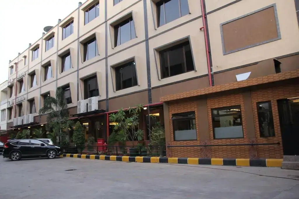 Joe Hotel by RedDoorz