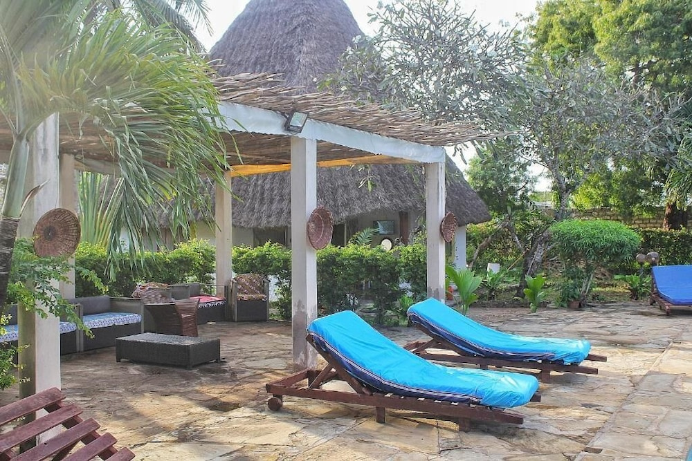 Diani Greenland villas