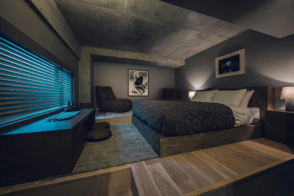 Superior Double room (full double bed)