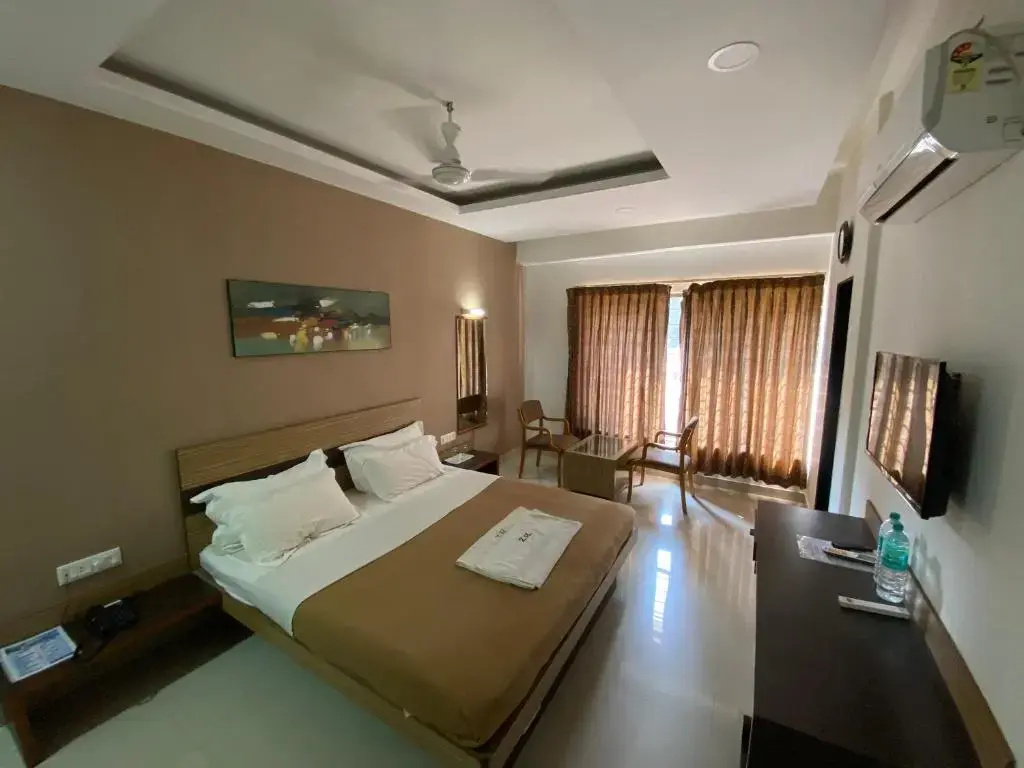 Economy room