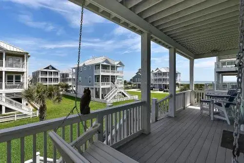 Neptune's Sanctuary by Ryson Vacation Rentals