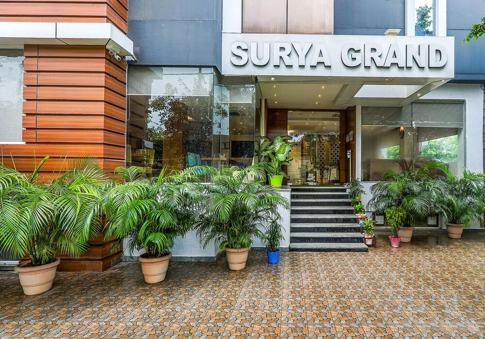 Fabhotel Surya Grand