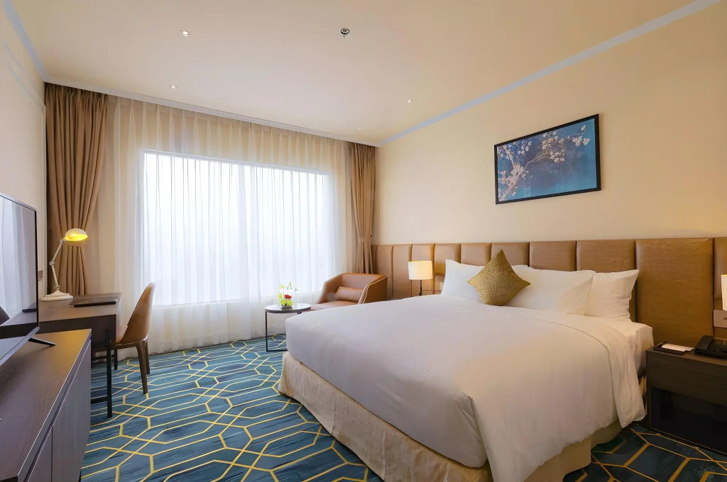 La Vela Hue Hotel