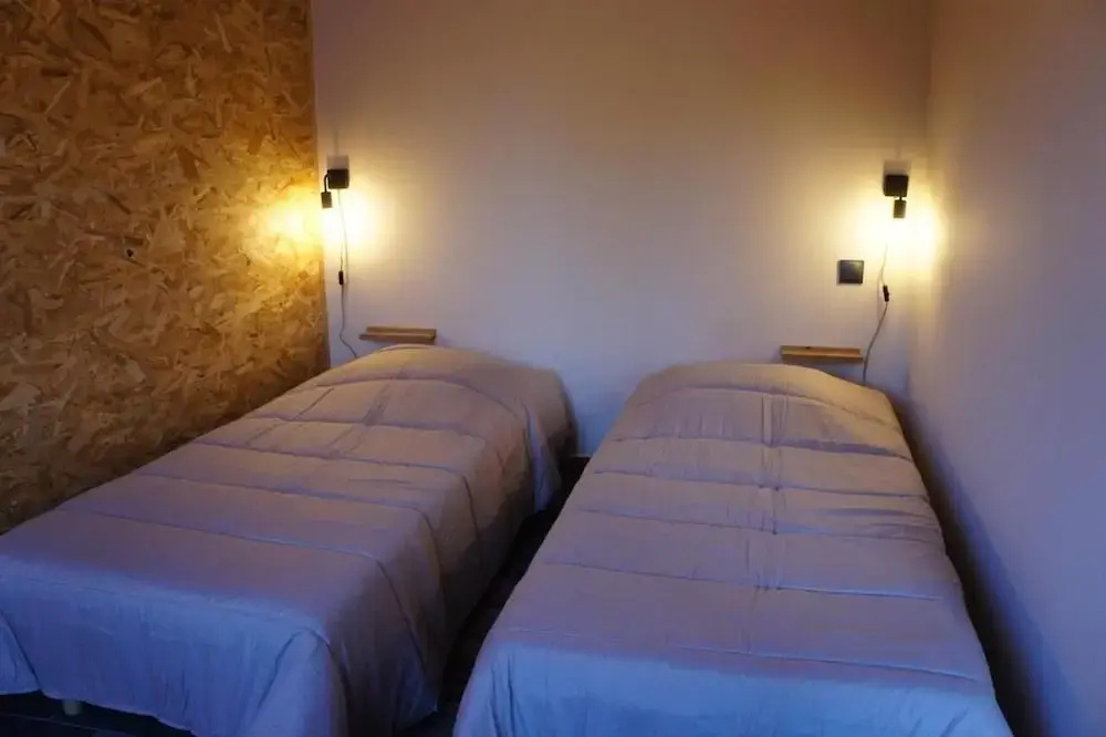Voir la photo 3 — Le Dortoir des Templiers