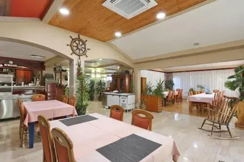 Hotel photo 27
