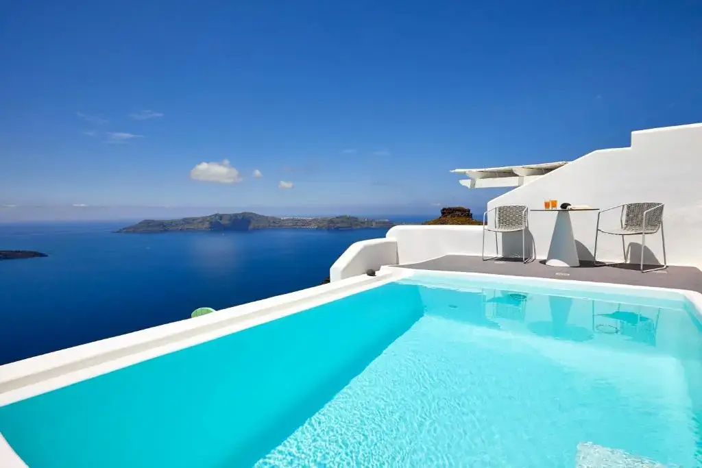 Dreams Luxury Suites - 5
