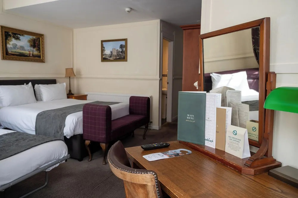 Antelope Hotel by Greene King Inns - Chambres