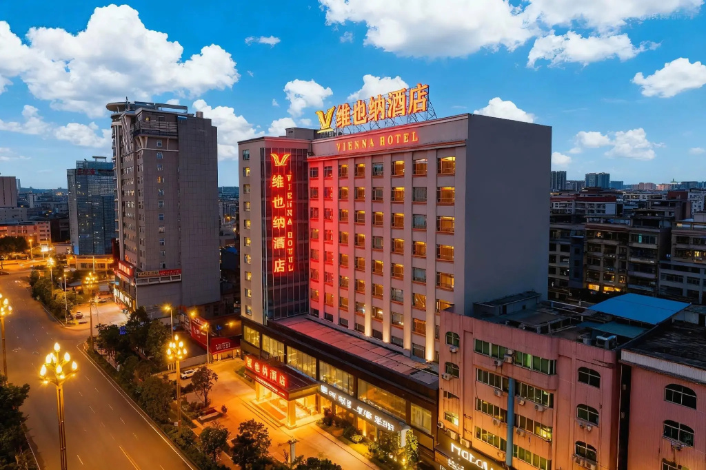Vienna Hotel Dongguan Changping Avenue
