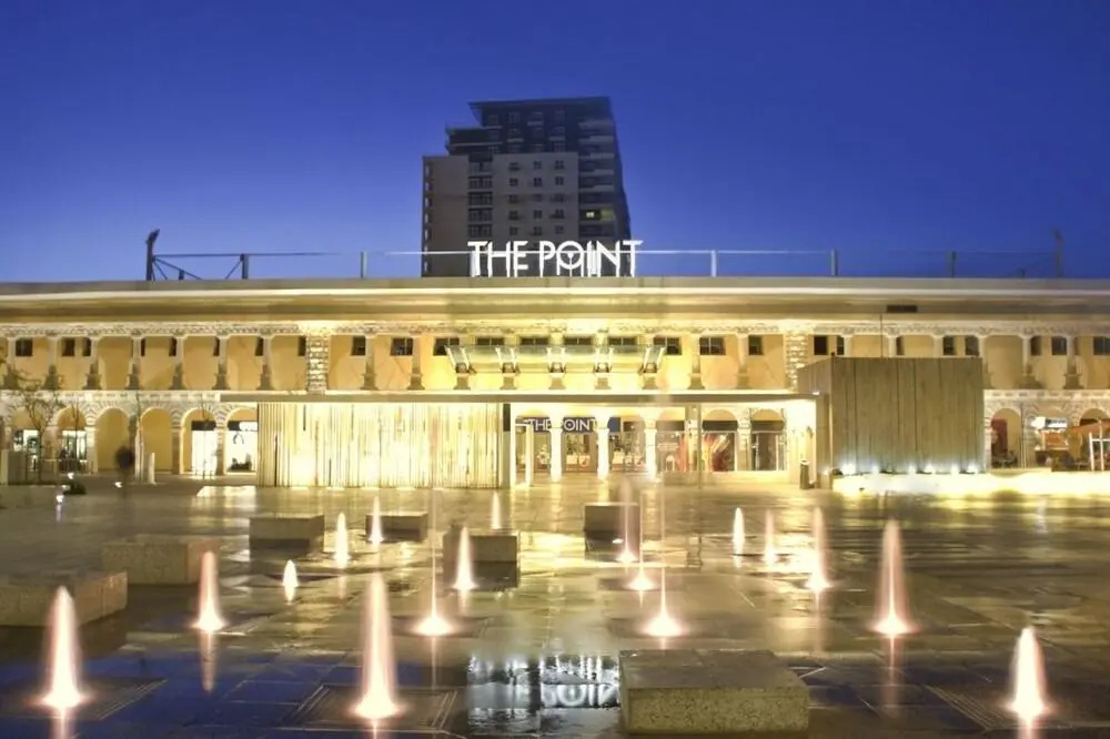 Waterfront LUX APT inc Pool, Sliema Upmarket Area