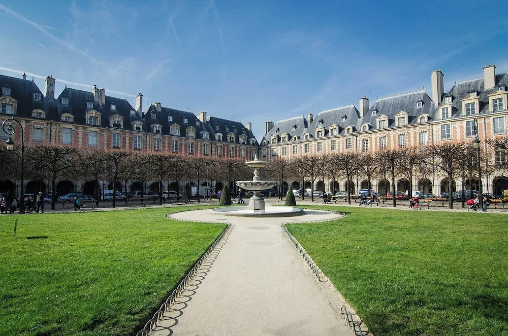 Voir la photo 1 — Amazing 3 BDR - Place des Vosges