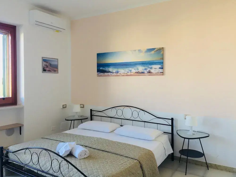 Classic Quadruple room with balcony and with sea view