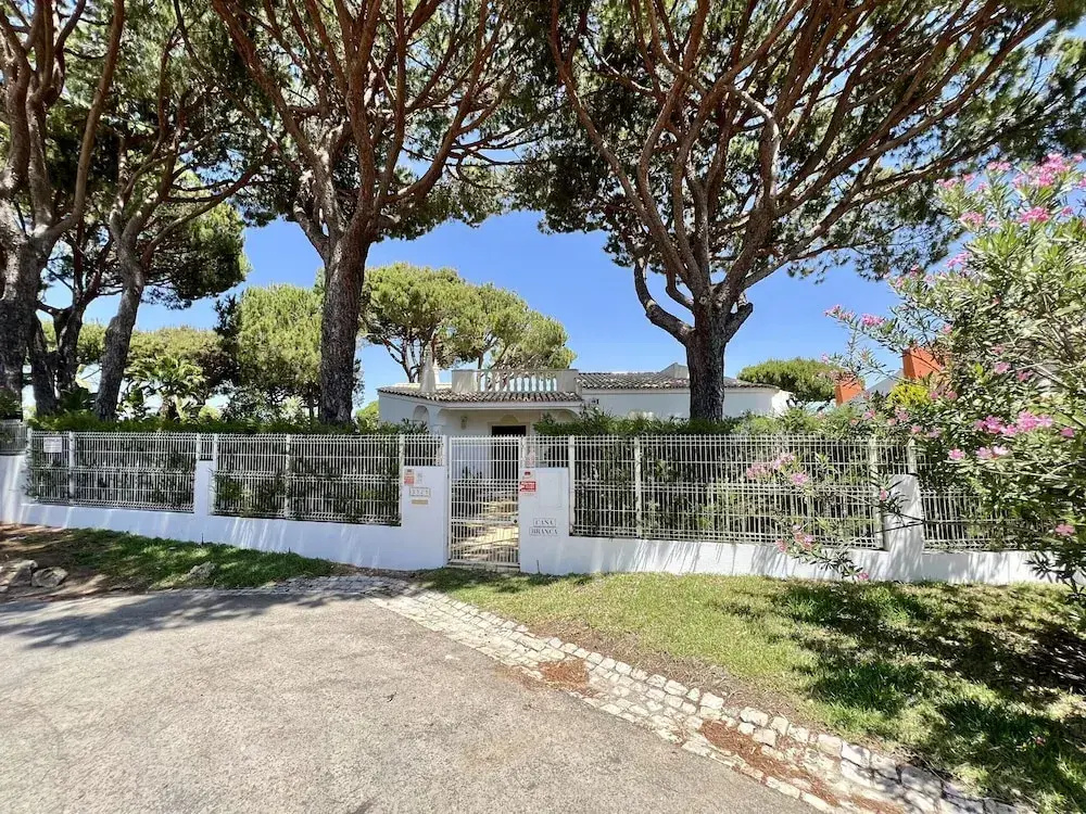 Vilamoura White House Villa by Homing