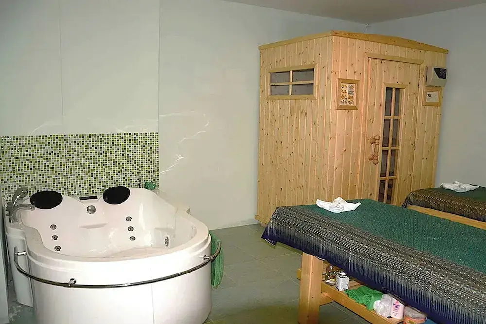 Hotel photo 18