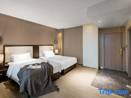 Standard Double room with sunset view (twin beds)