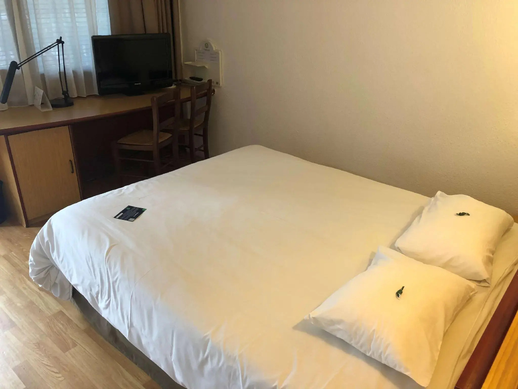 Campanile Perpignan Sud - Chambres