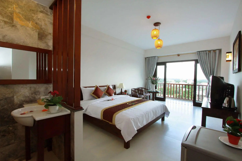 Deluxe Family room
