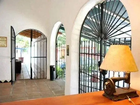 Hotel Cala Blanca - Général