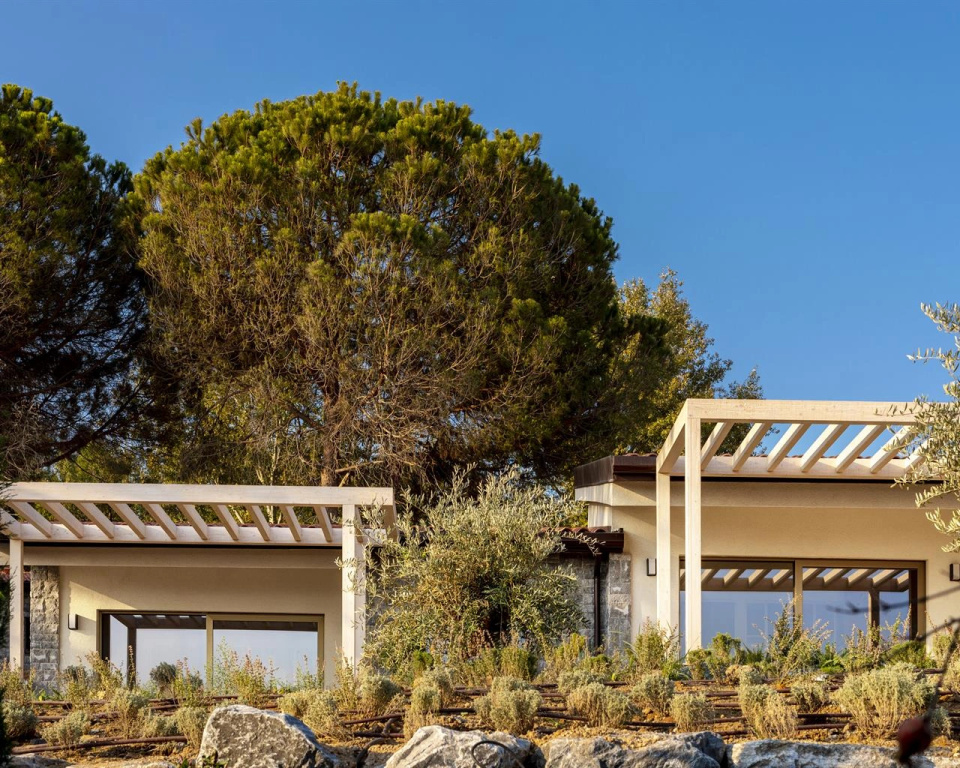 Bungalow with sea view
