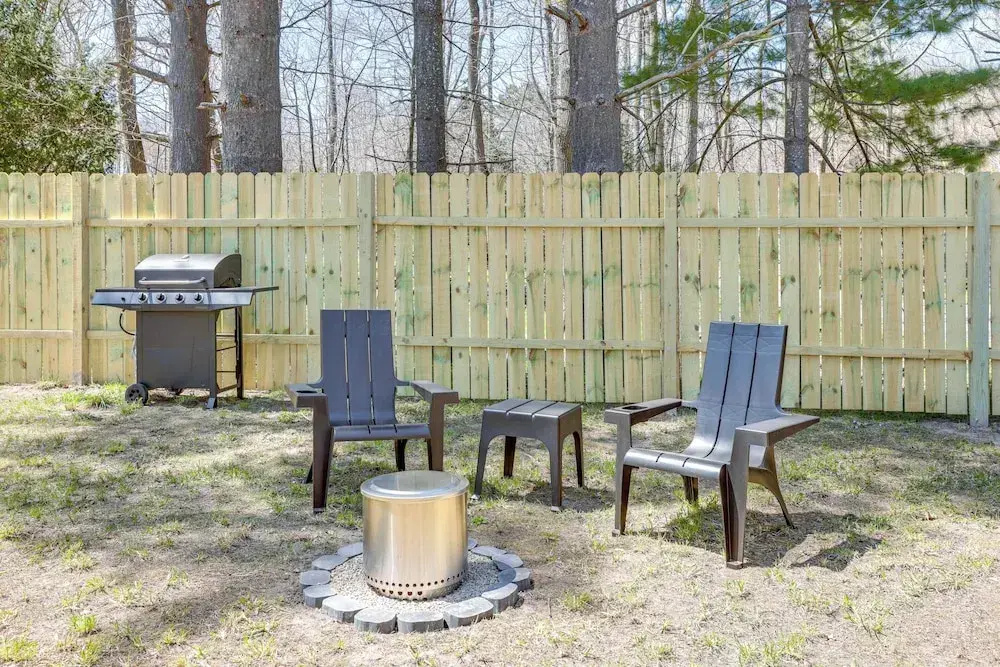 Swim, Hike & Unwind: Frankfort Cottage w/ Fire Pit