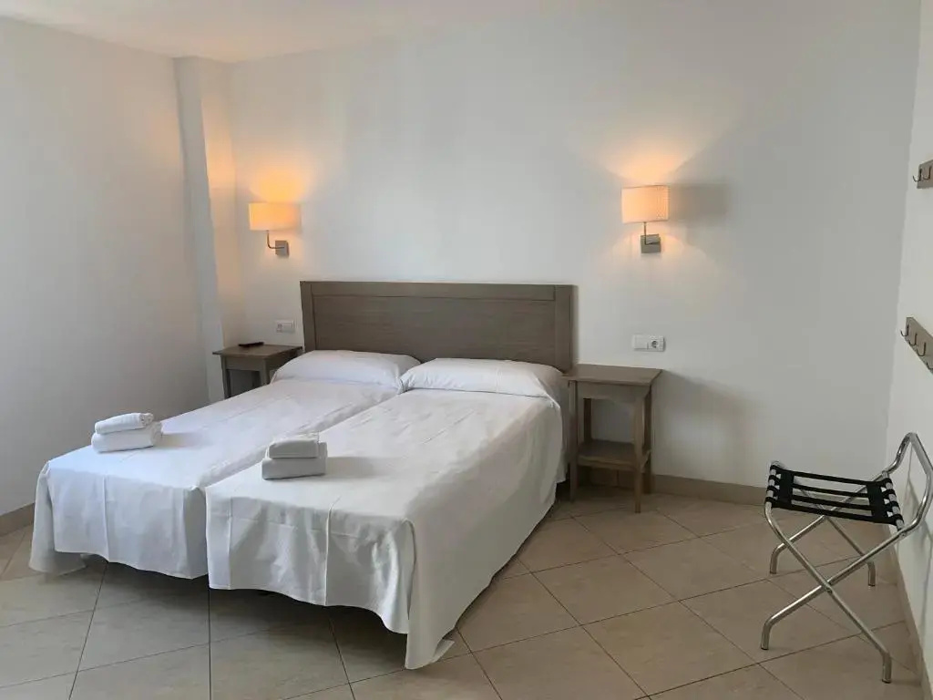 Standard Double room (twin beds)
