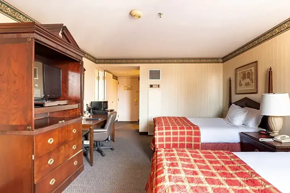 Premium Quadruple room