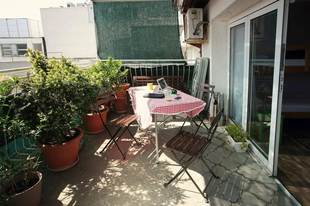 Hostel and Apartments 360º