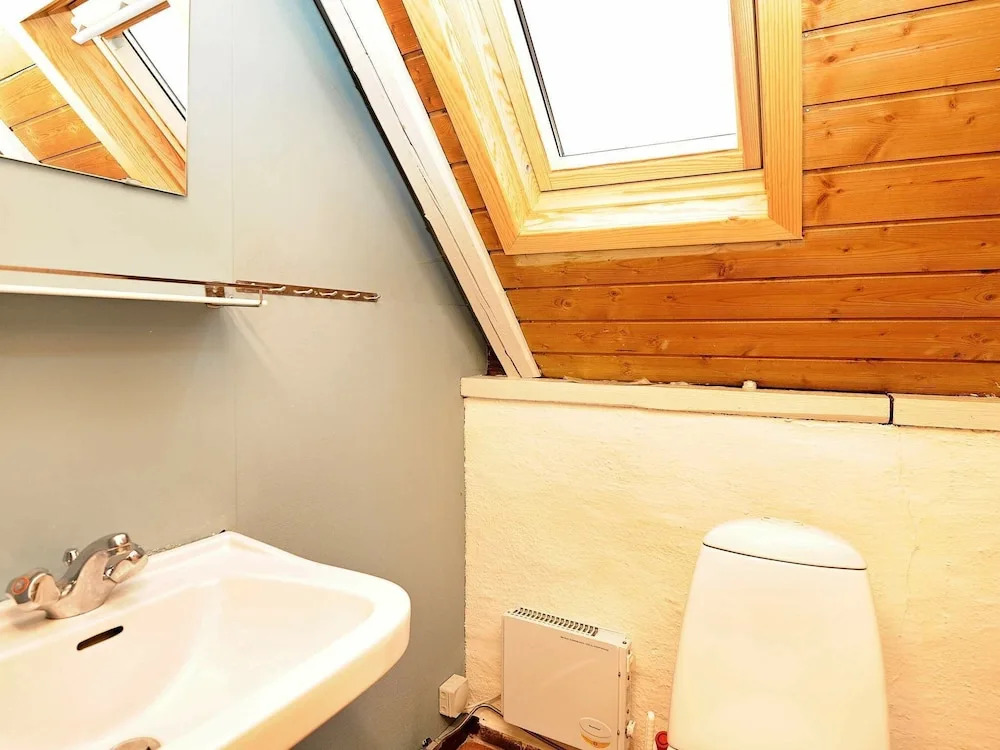 Tranquil Holiday Home With Breathtaking Views in Ringkøbing - фото 8