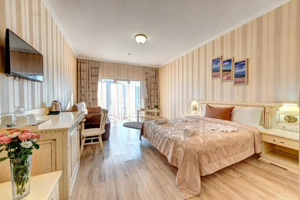 Superior Junior Suite