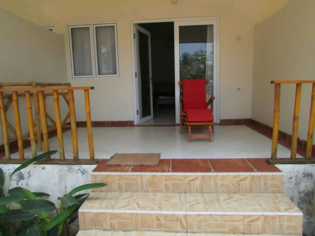 Standard Double room with garden view (full double bed)