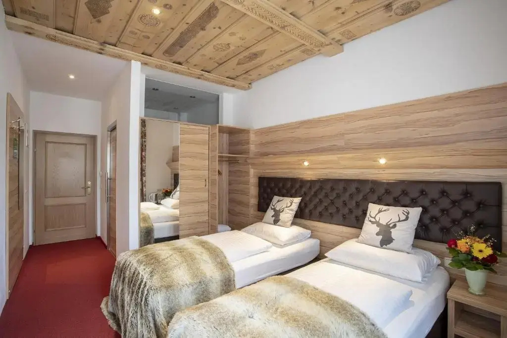 Hotel Neue Post - Chambres