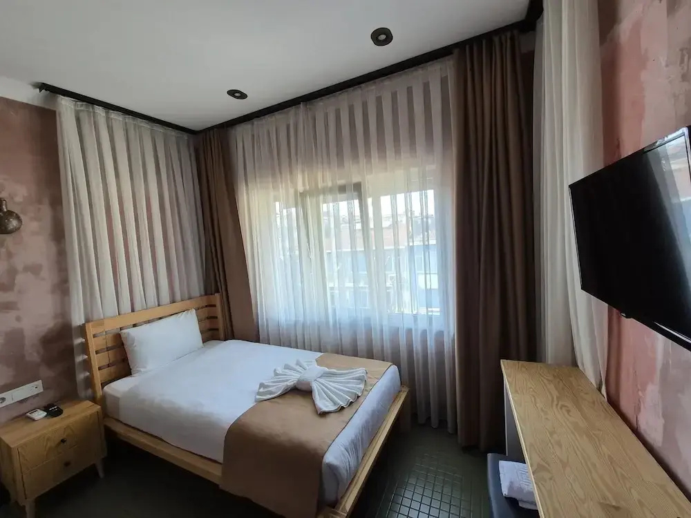 Deluxe Single room