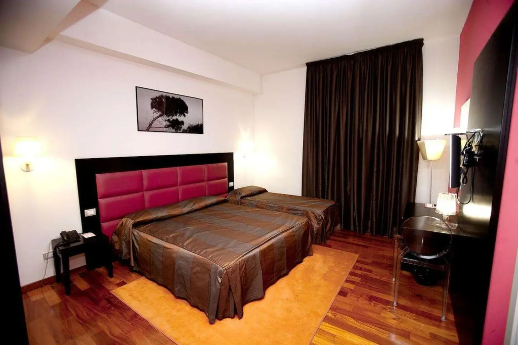 Hotel photo 13