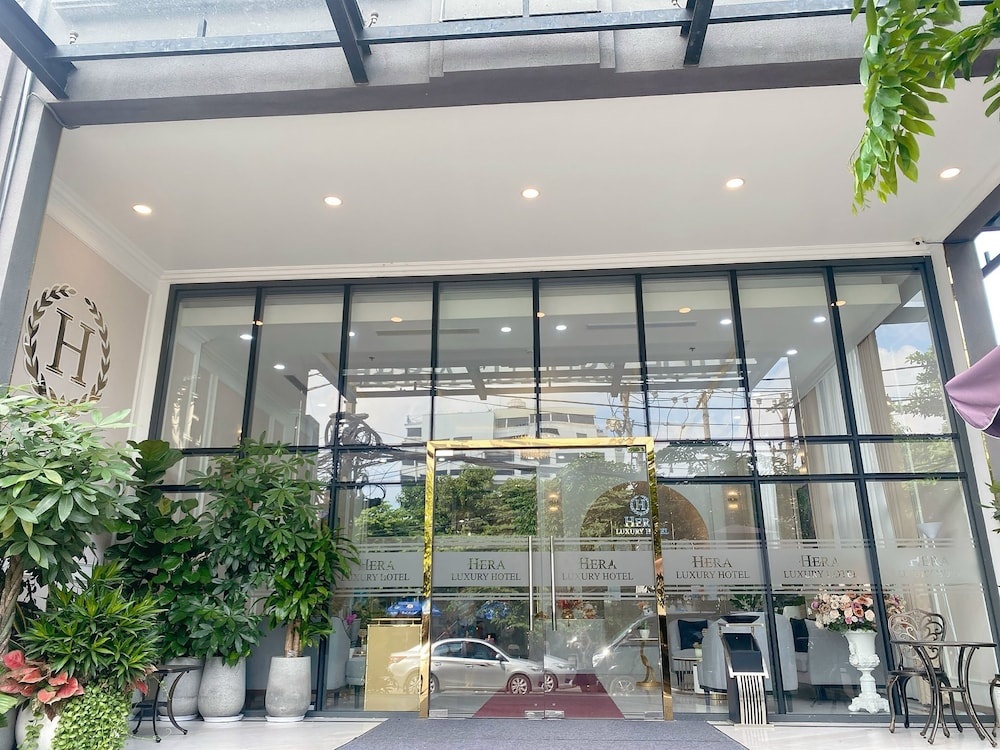 Hera Luxury Hotel in Ho Chi Minh City