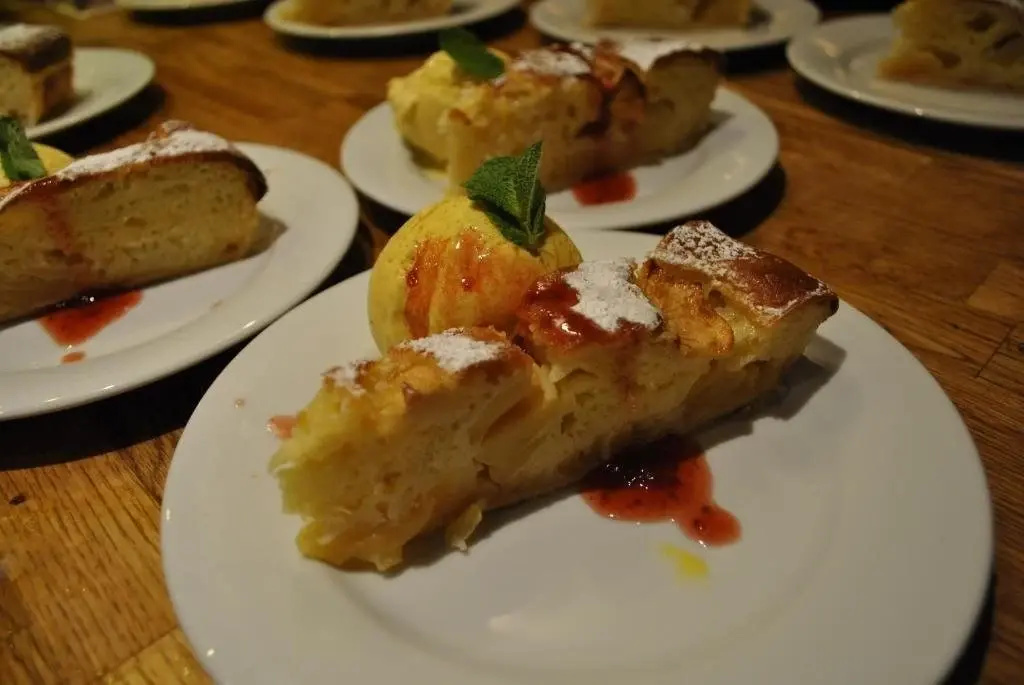 Food & Beverage
