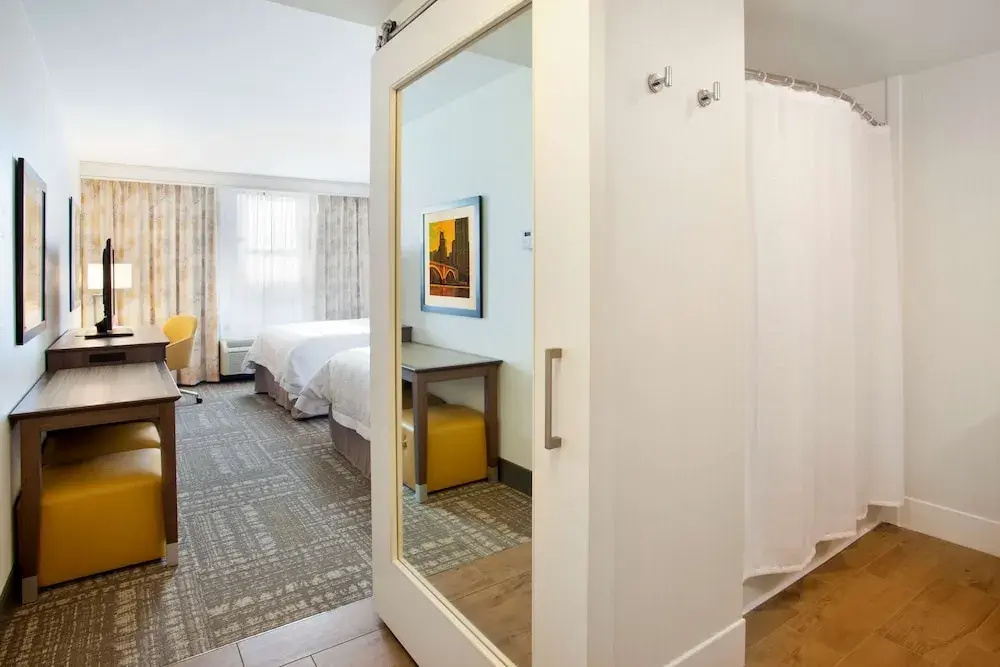 Hampton Inn & Suites Minneapolis / Downtown - Chambres