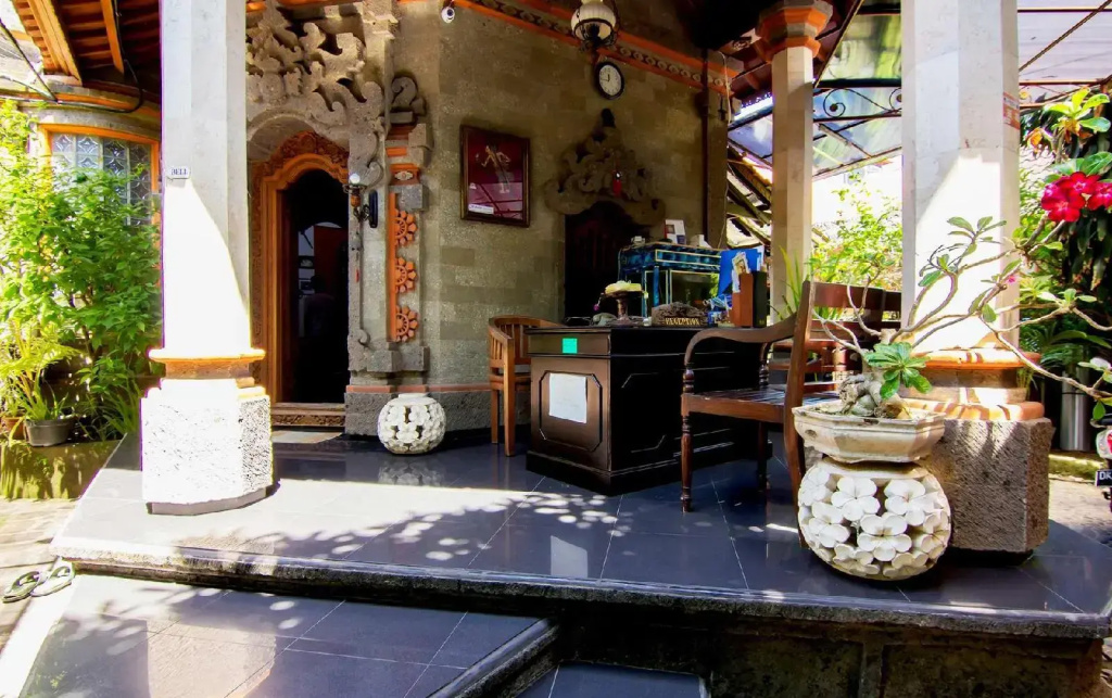 Nakula Guest House