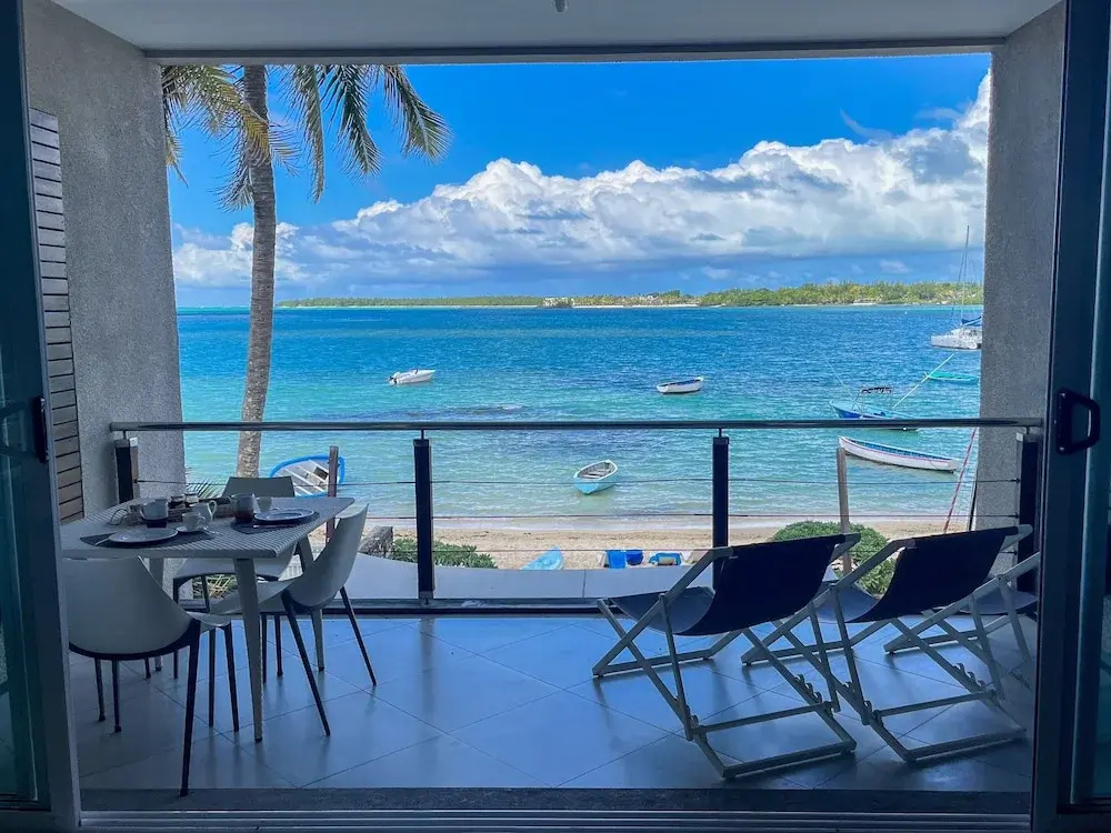 Blue Ocean Suites & Apartments