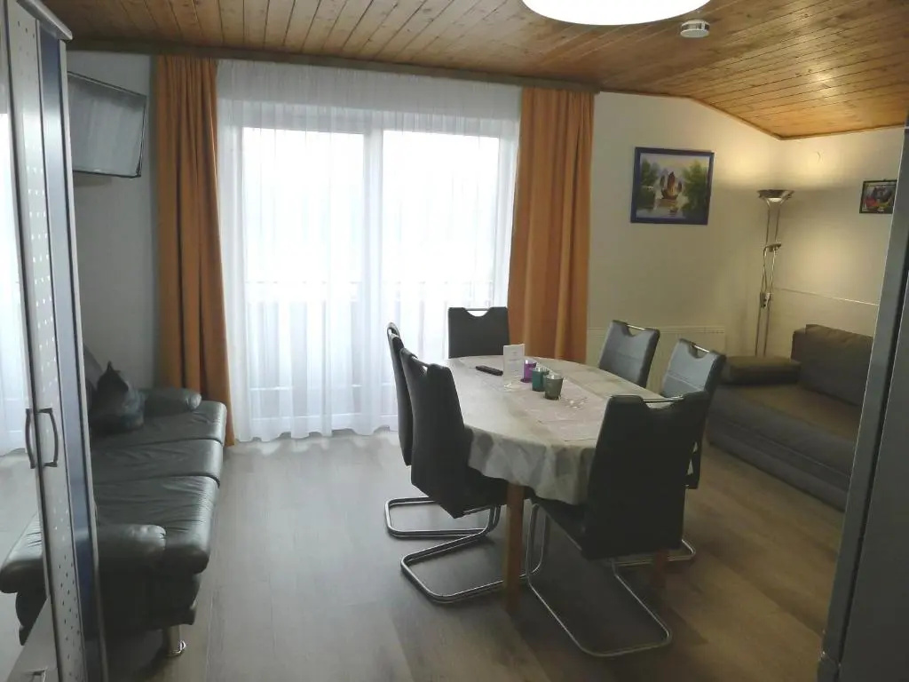 Alpenappartement Claudia - Chambres