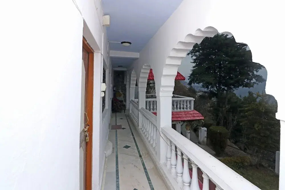 Himalayan Retreat Neelkanth by OYO Rooms