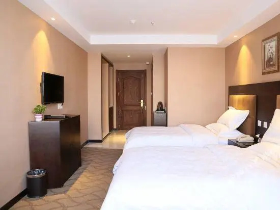 Aokai Holiday Hotel