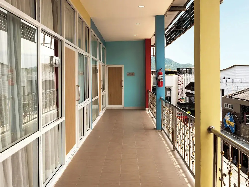 Hotel photo 12