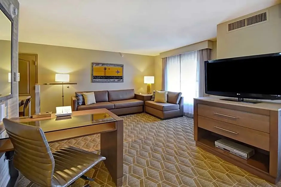 Homewood Suites by Hilton at The Waterfront - Chambres