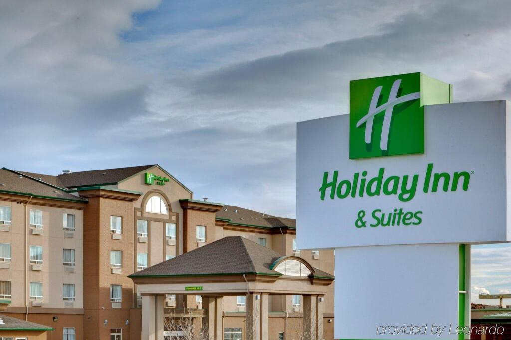 Holiday Inn & Suites Grande Prairie-Conference Ctr, an IHG Hotel image