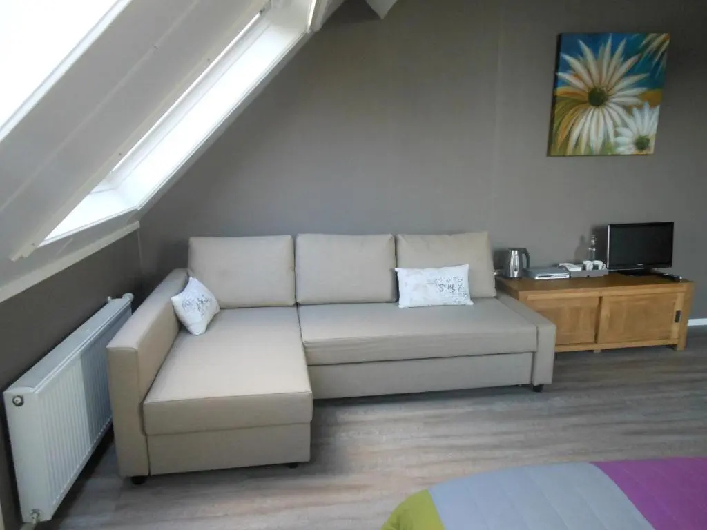 Comfort room