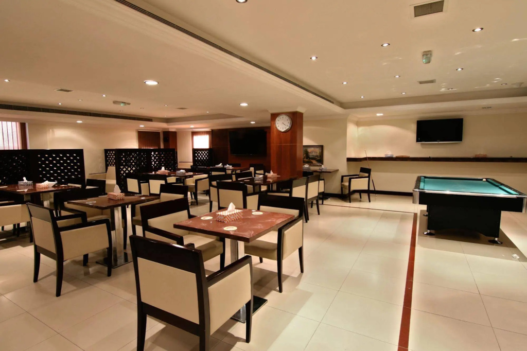 Majan Continental Hotel - Général