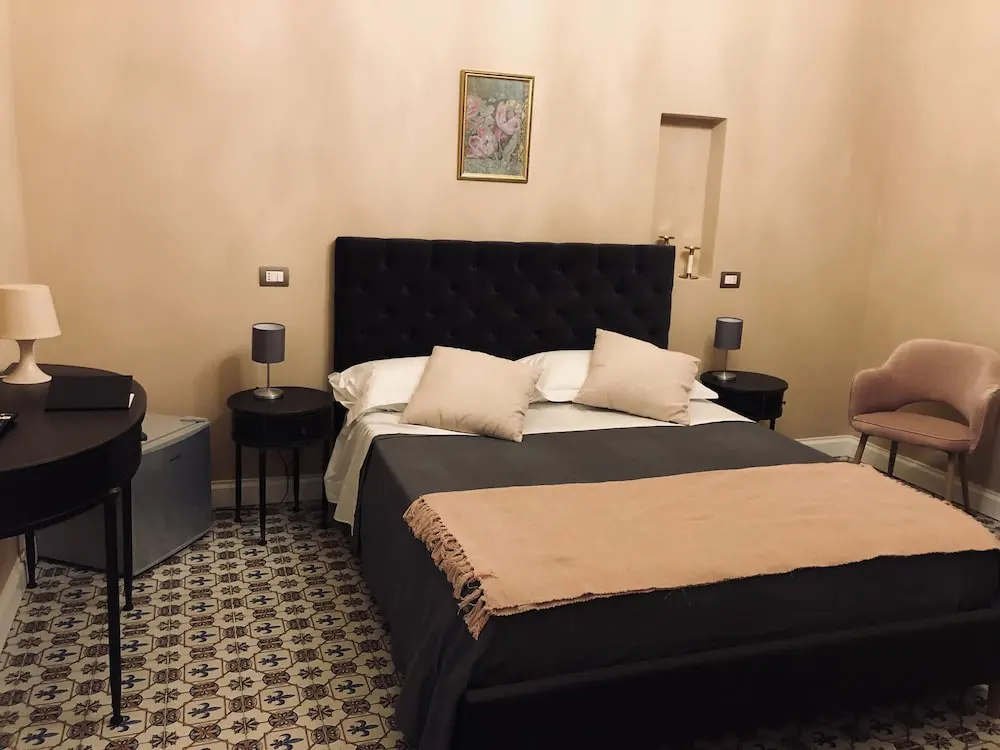 Superior Double room (full double bed)