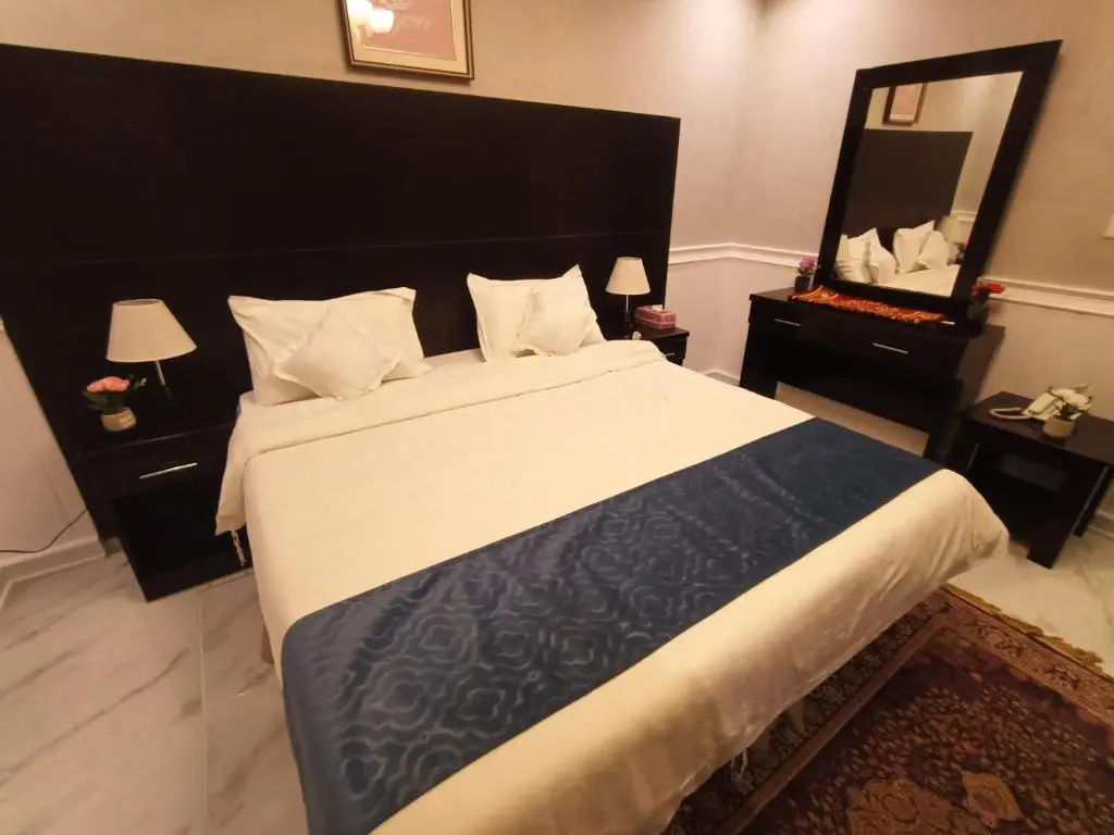 Qasr Al Thuraya Hotel Apartments - Chambres