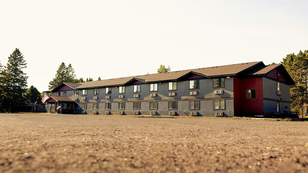 Magnuson Hotel Ironwood