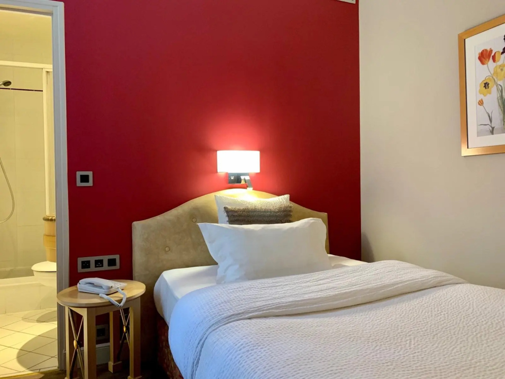 Standard Single room